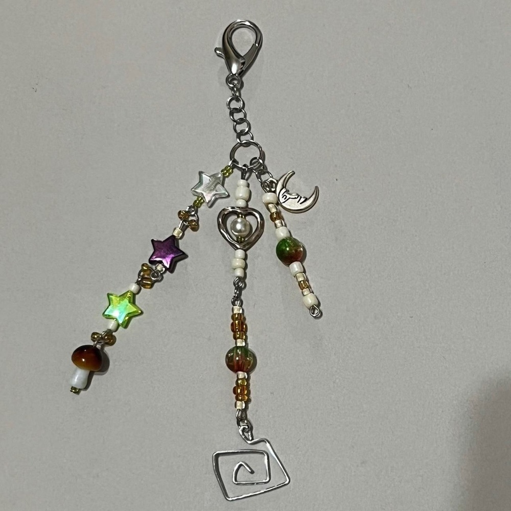 ‧͙⁺˚*･༓☾cottage core charmed keychain☽༓･*˚⁺‧͙
⤷ Hand made by me